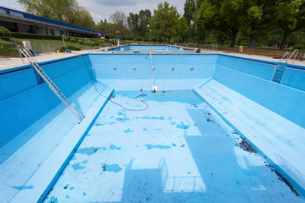 Best Commercial water damage restoration  in Belleview, FL